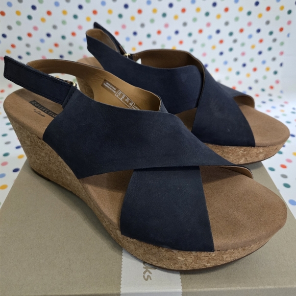 Clarks Collection Soft Cushion Annadell Eirwyn Platform Wedge Sandal 10 Navy Blu - Picture 1 of 11